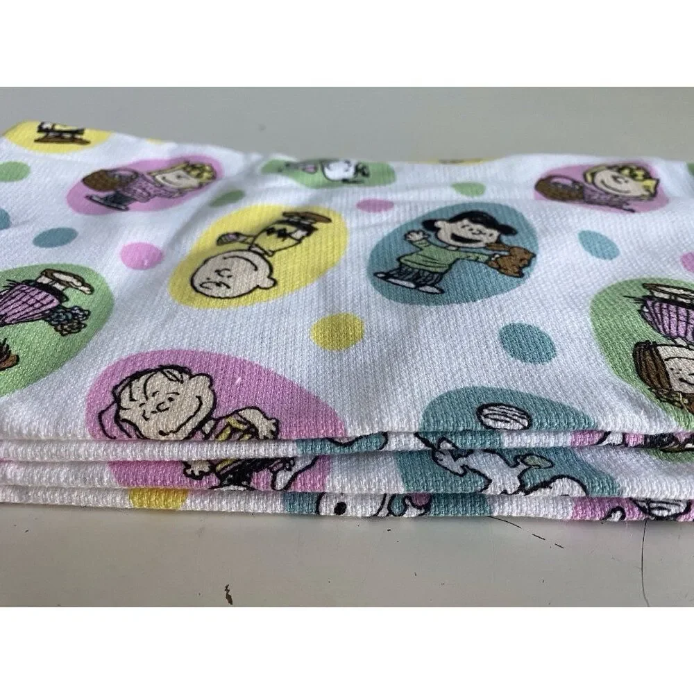 2 Pack Peanuts Snoopy Charlie Brown Gang Easter Eggs Kitchen Towels 16 X 26” NEW